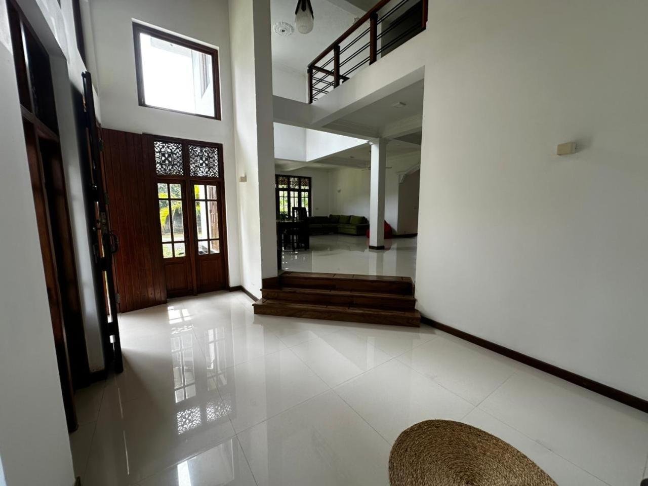 Ferienwohnung Curve Hiri Dikwella Exterior foto