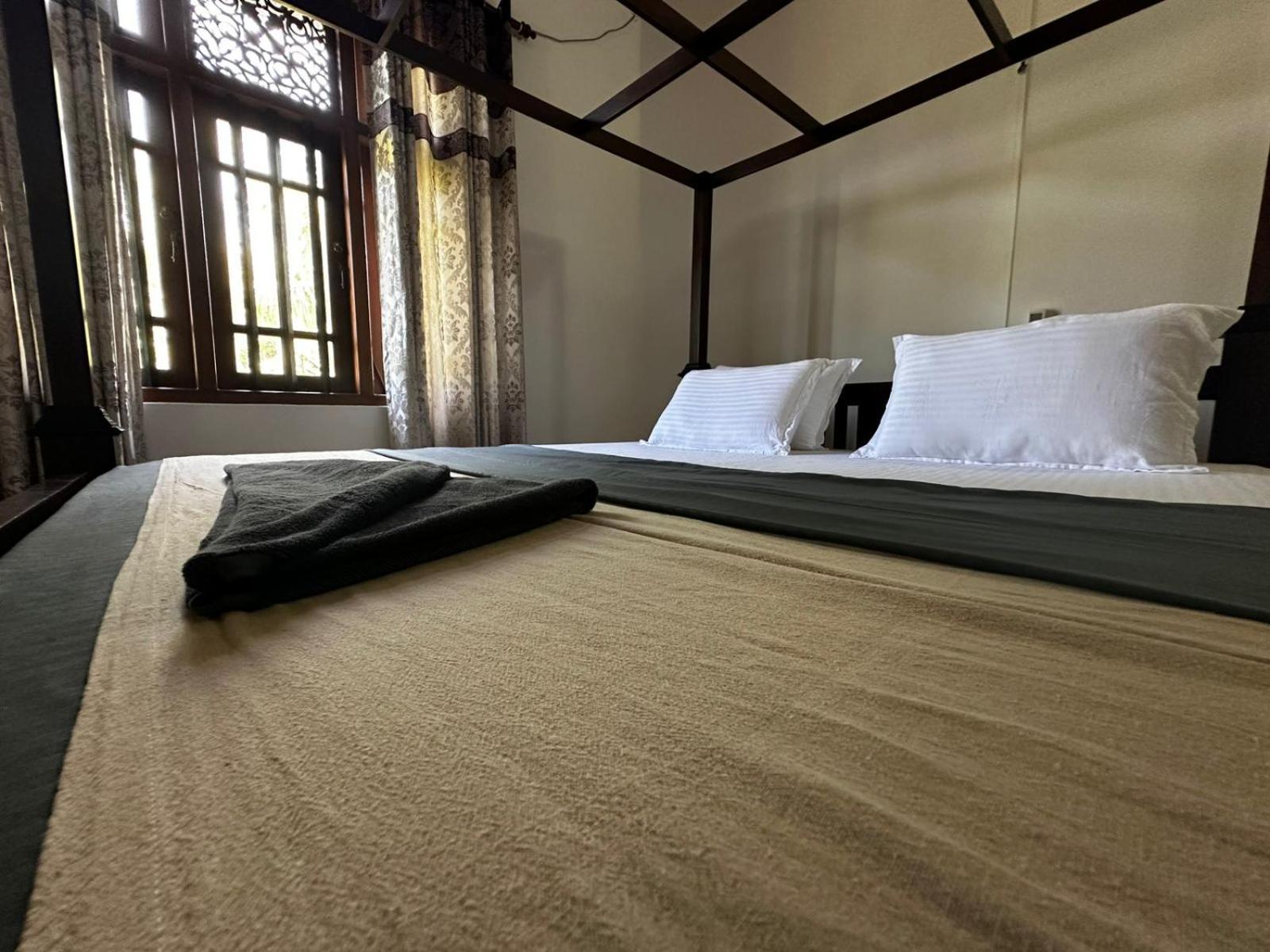 Ferienwohnung Curve Hiri Dikwella Exterior foto
