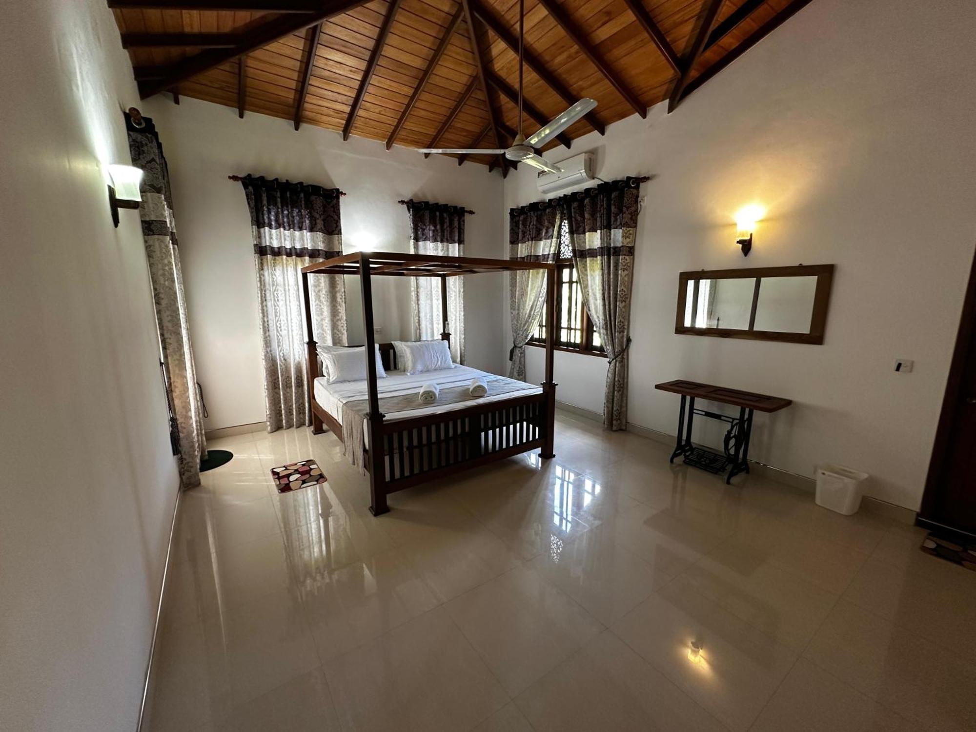 Ferienwohnung Curve Hiri Dikwella Exterior foto