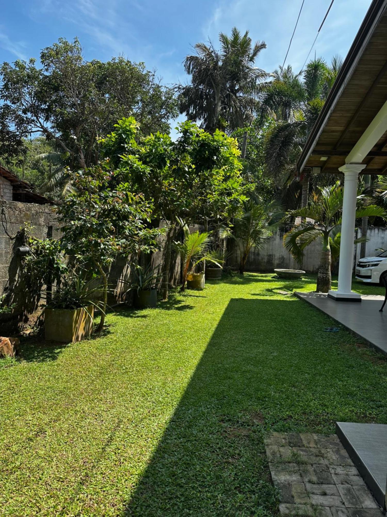 Ferienwohnung Curve Hiri Dikwella Exterior foto